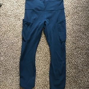 Women’s Athleta Tight Size S